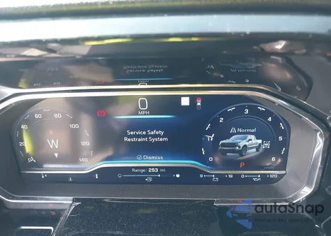 2022 Chevrolet Silverado 1500 4Wd Short Bed Lt Trail Boss/4Wd Standard Bed Lt Trail Boss from USA, damaged, VIN 3GCUDFED1NG683382